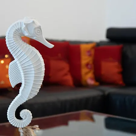 Appartement Cozy 2br Near Oura By Lovelystay *